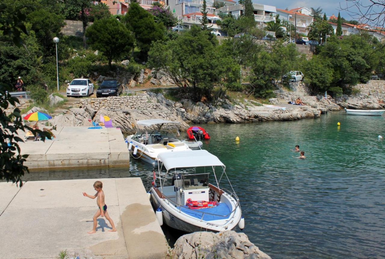 Apartments And Rooms By The Sea Dramalj, Crikvenica - 5519 Ngoại thất bức ảnh