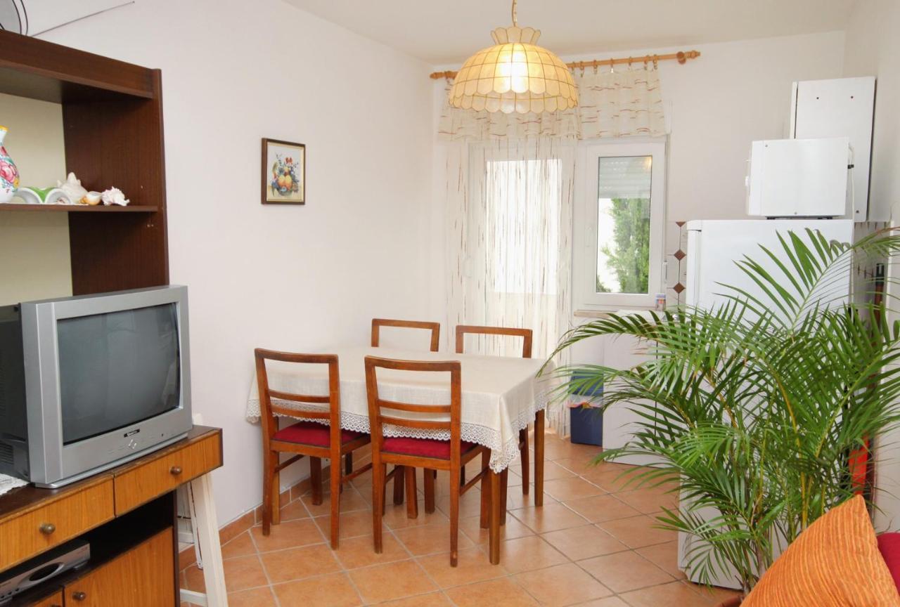 Apartments And Rooms By The Sea Dramalj, Crikvenica - 5519 Ngoại thất bức ảnh