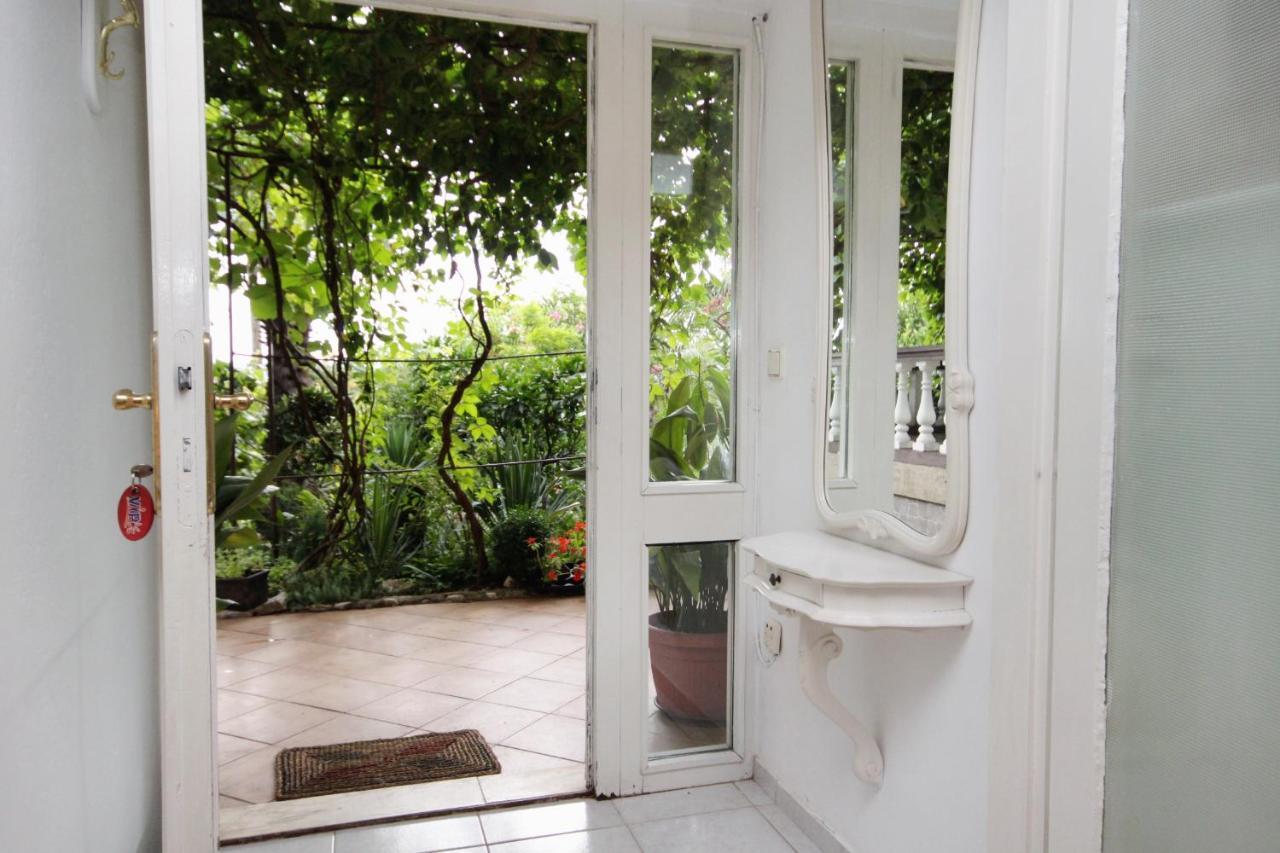 Apartments And Rooms By The Sea Dramalj, Crikvenica - 5519 Ngoại thất bức ảnh