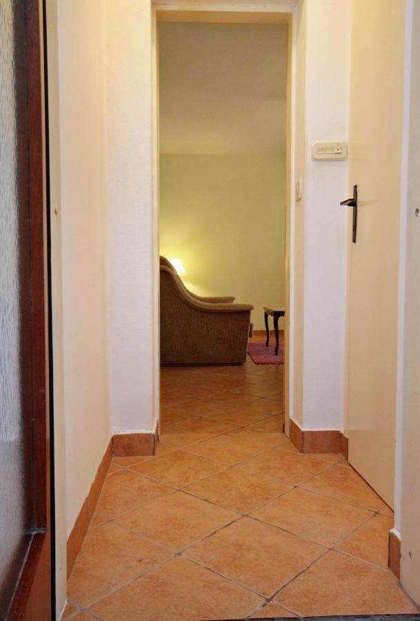 Apartments And Rooms By The Sea Dramalj, Crikvenica - 5519 Ngoại thất bức ảnh